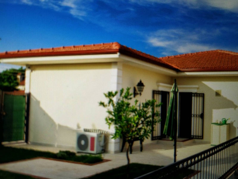 Achat de terrain pour construire une maison d'architecte de plain-pied à Montauban
